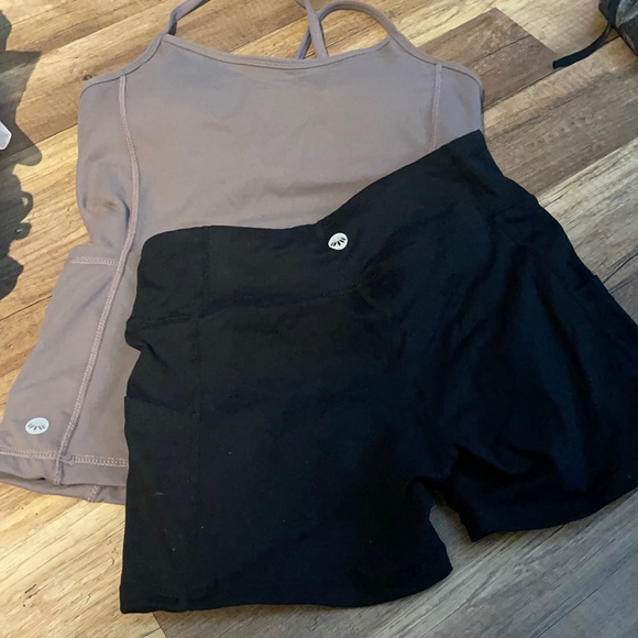 Sentia set - Picture 1 of 3